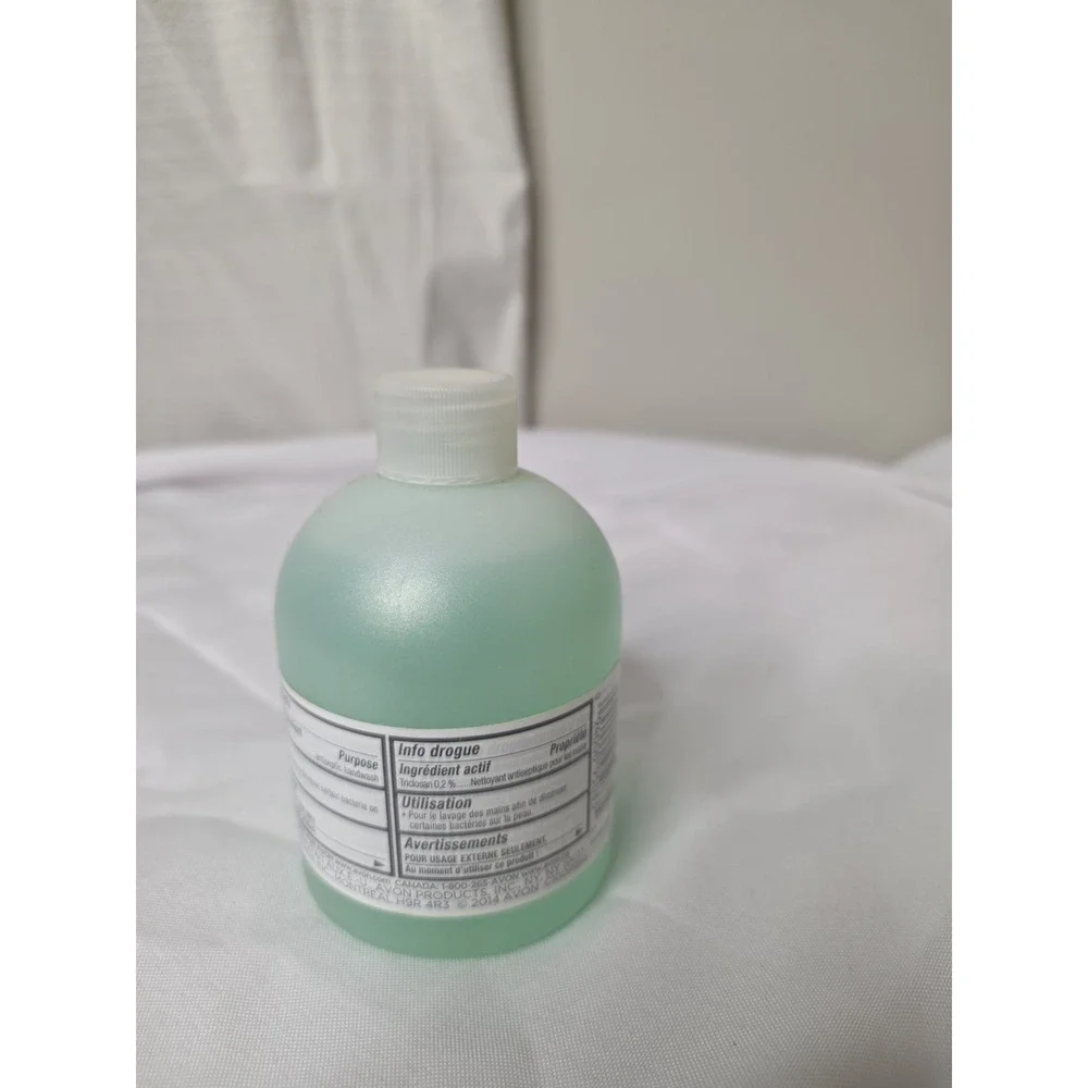 AVON NATURALS CUCUMBER & MELON HAND SOAP 8.4 FL OZ NEW SEALED